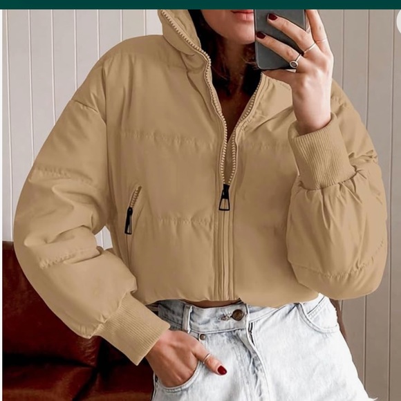 NWT Merokeety Women’s Winter Puffer Coat, Tan/Beige Color - Picture 3 of 7